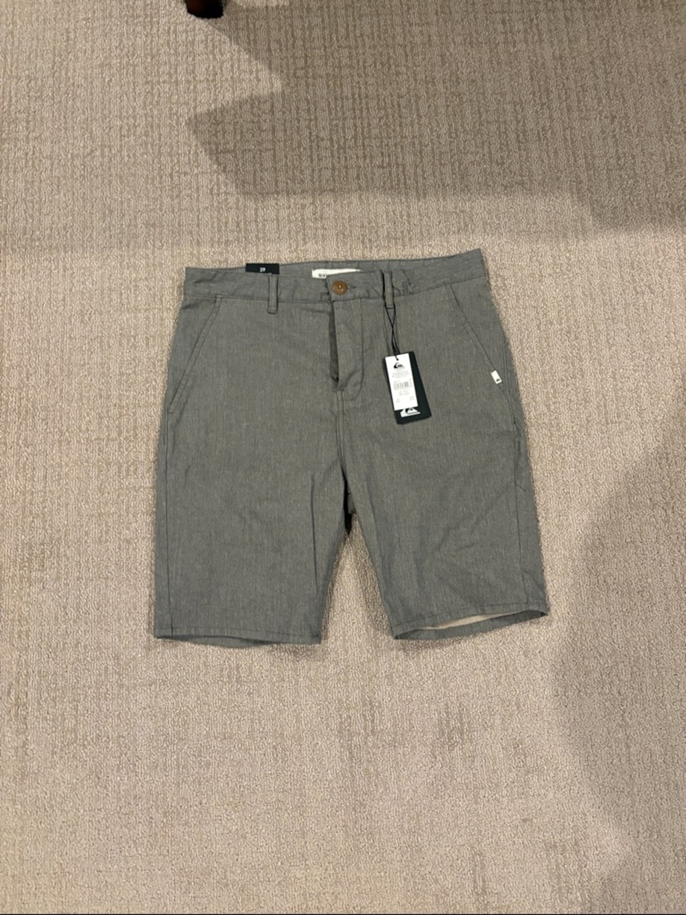 NWT Quiksilver Men's Heather Gray Flat Front Shorts